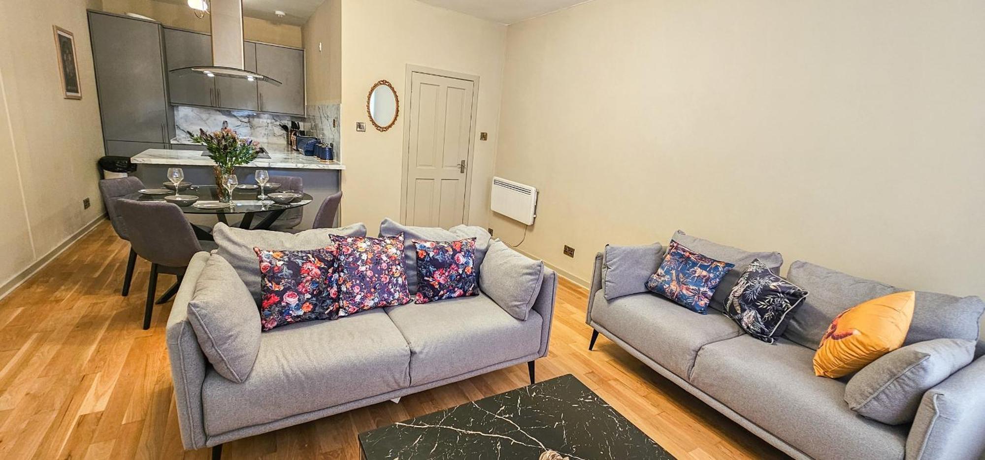 Royal Mile - Bright 2 Bedroom Apartment Edimburgo Exterior foto
